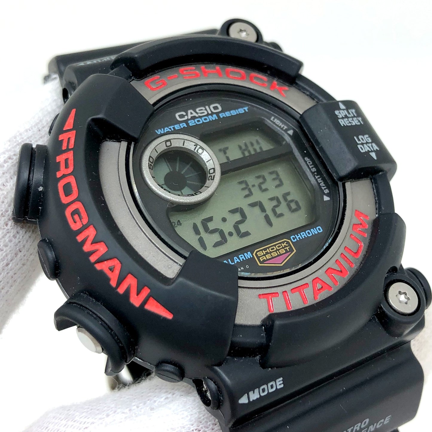 DW-8200