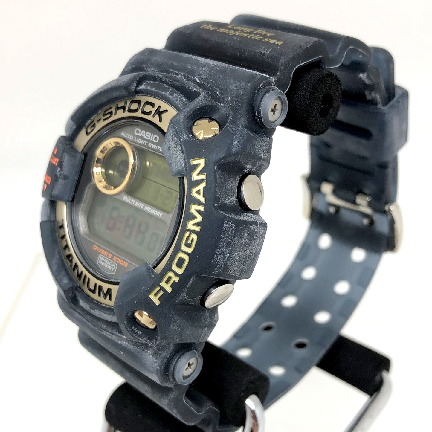 DW-9902GWC-8JR