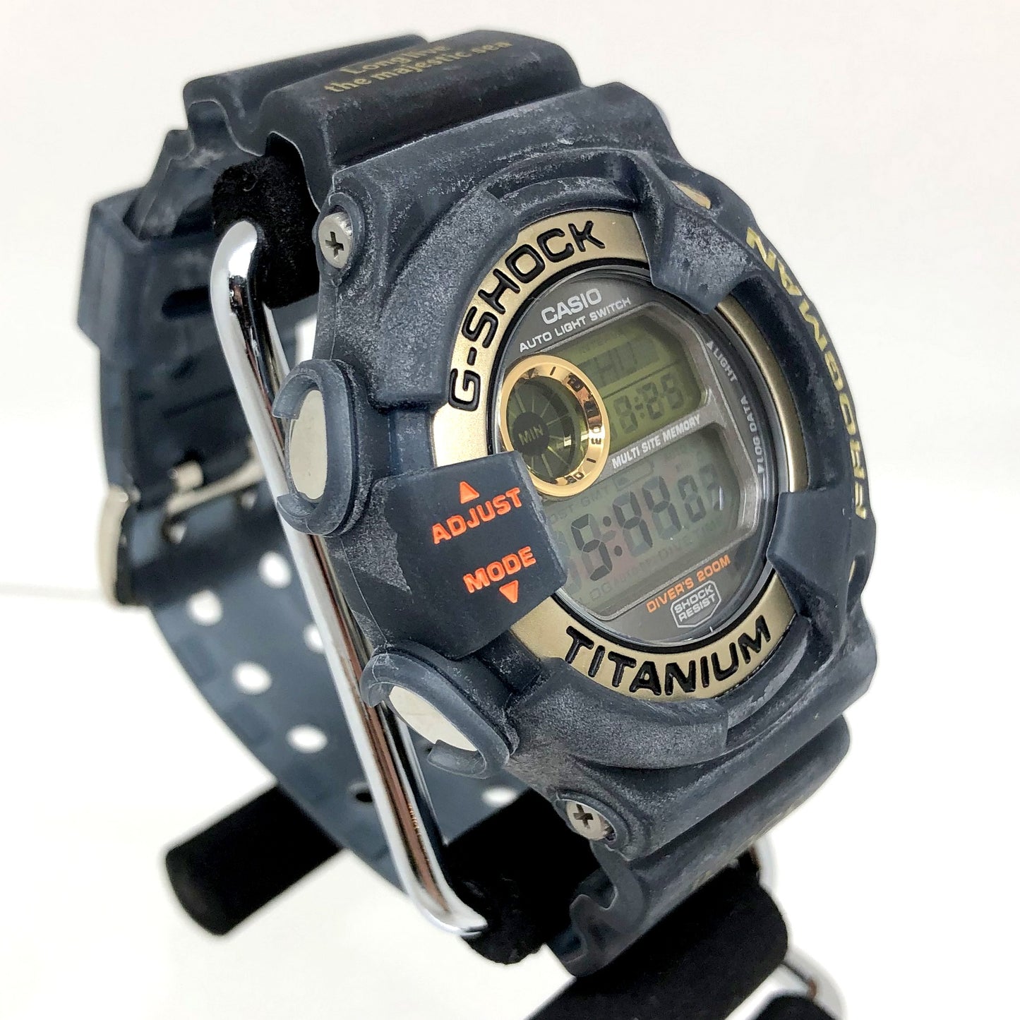 DW-9902GWC-8JR