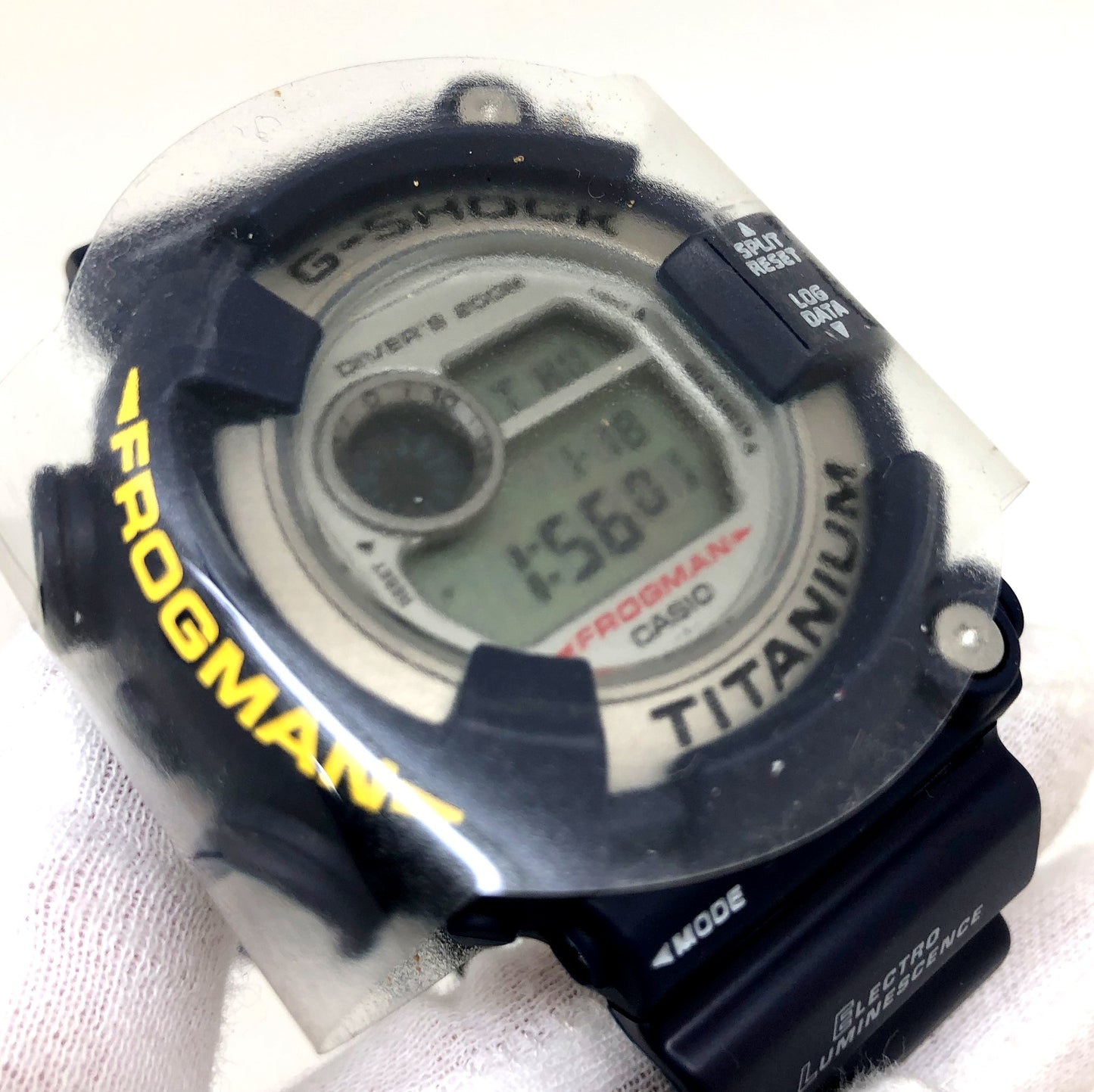 DW-8200NK-2JR